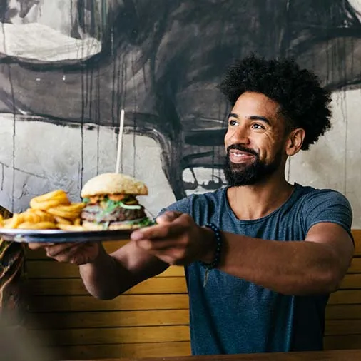 Reaching the local foodies through dynamic mobile ads that increase awareness and demand.